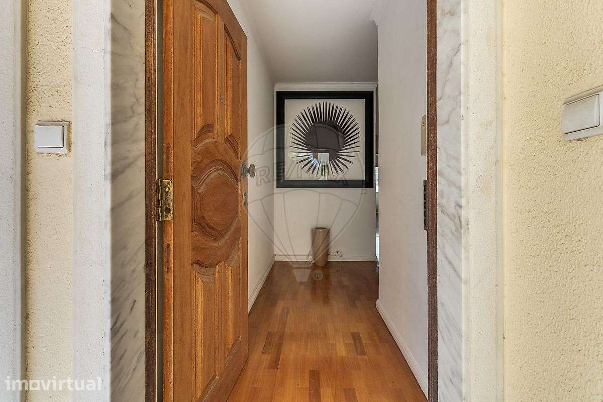 Apartamento T4 para venda - Grande imagem: 2/21