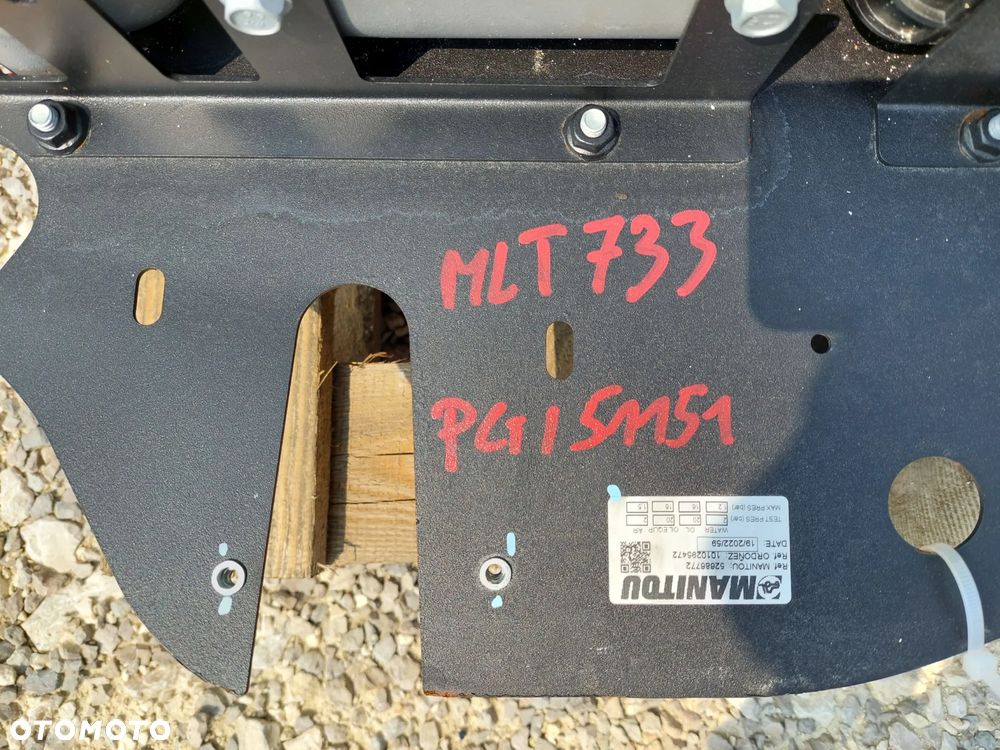 Chłodnica cieczy oleju wody zespół chłodnic intercooler Manitou MLT 733, 933, 1033 630, 730 - 2