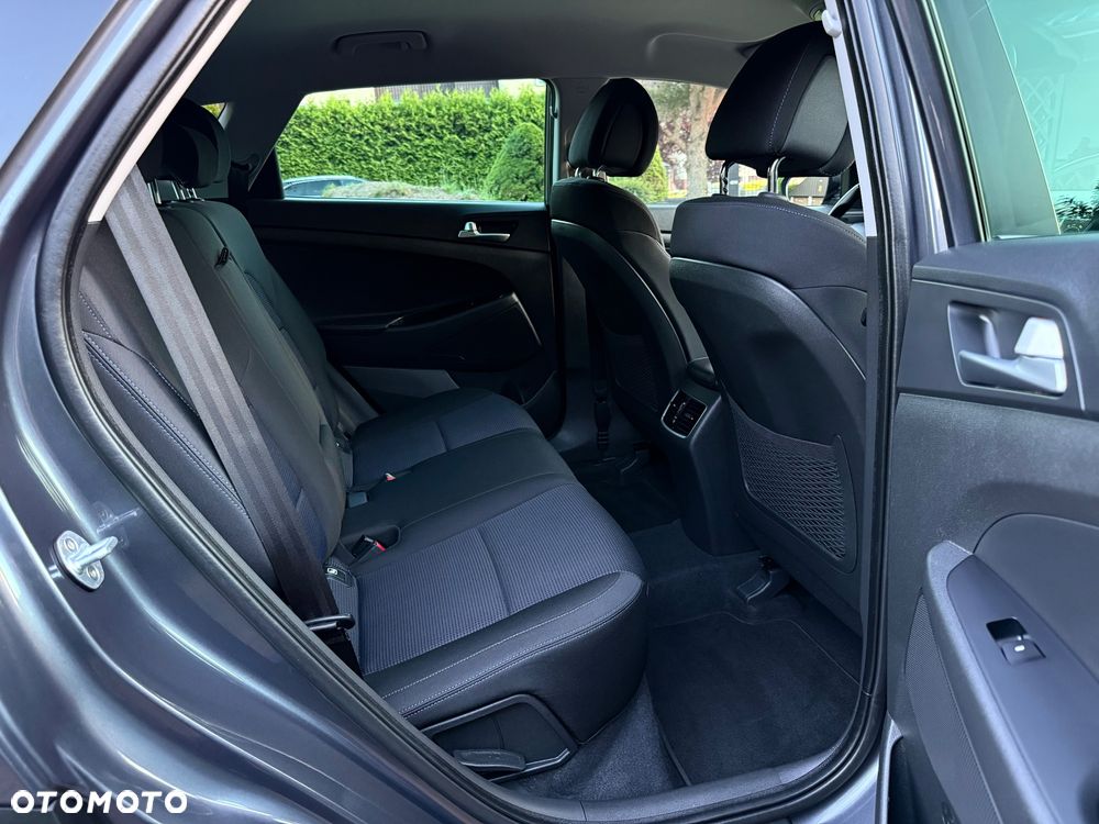 Hyundai Tucson blue 1.6 GDi 2WD Passion - 11