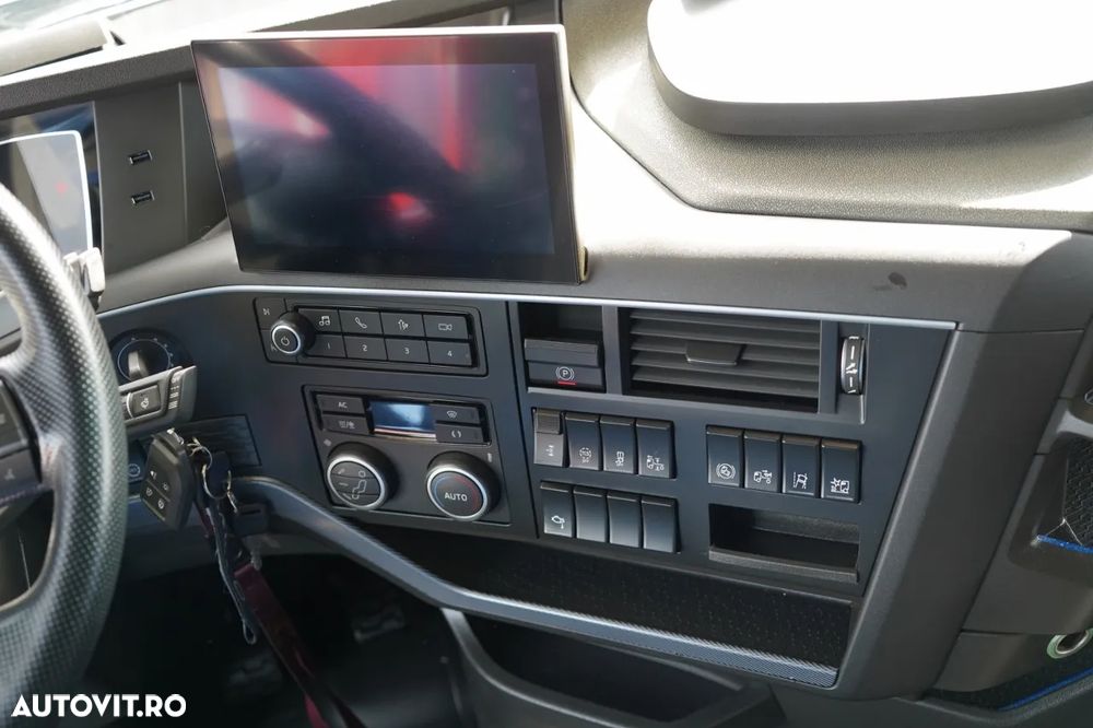 Volvo FH 500 / KIT / HIDRAULICĂ / RETARDER / I-SAVE / I-PARK COOL + BASCOLĂ KEMPF 60m3 / PUNȚĂ RIDICATĂ / 2021 - 25