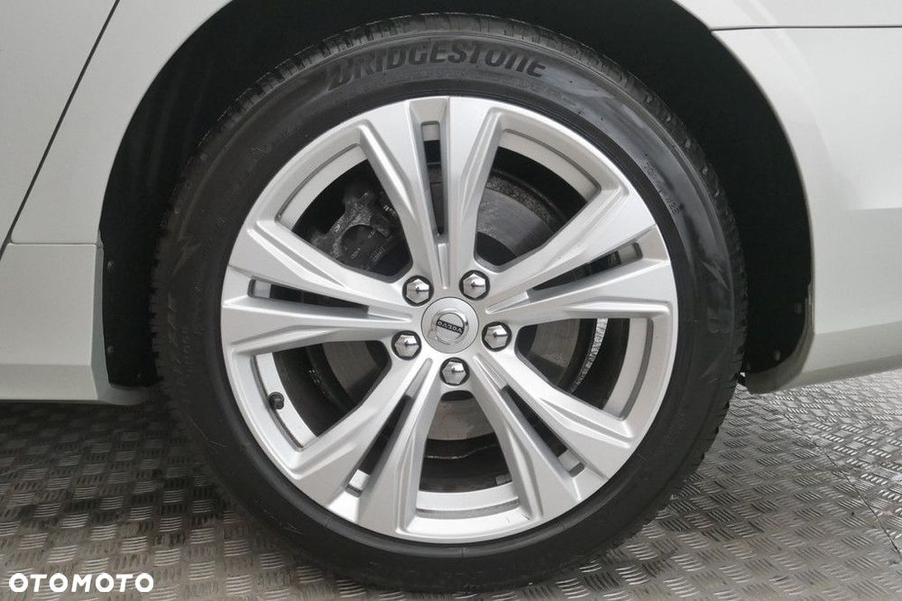 Volvo S90 - 14