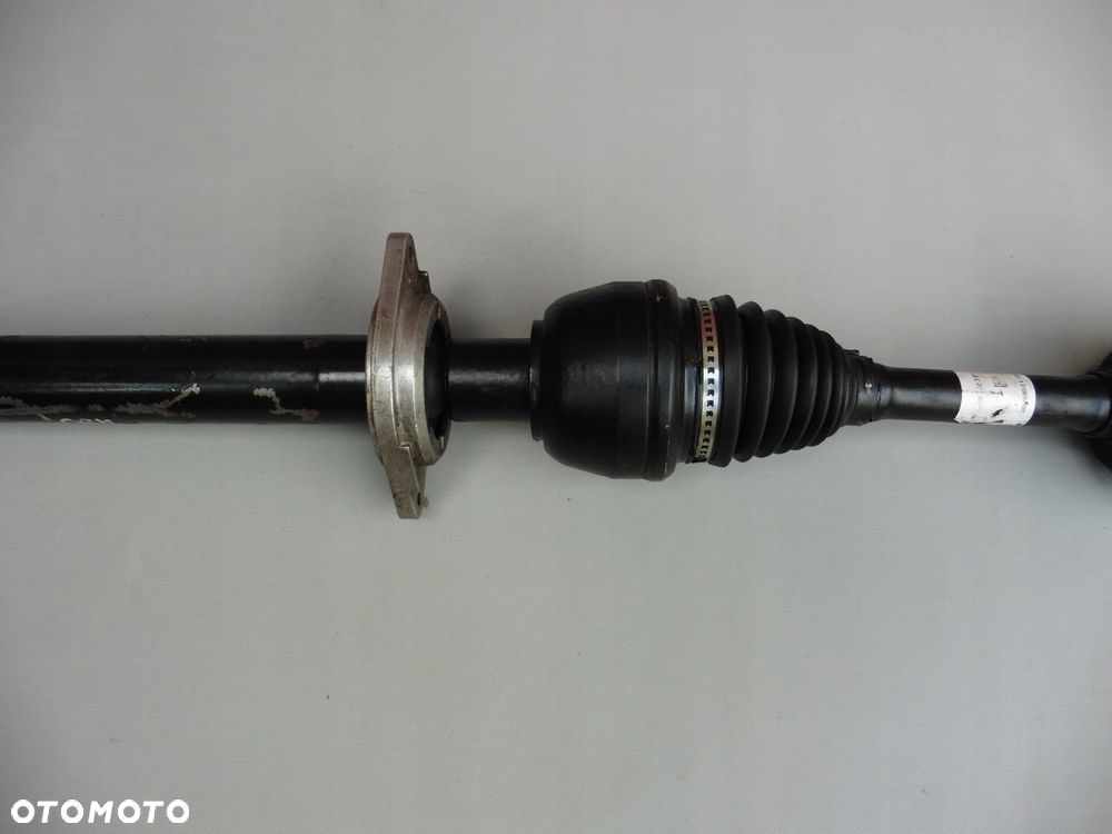 Półoś prawa przód Mercedes CLA W117 W176 W246 AUTOMAT 1,8 2,2 CDI - 5