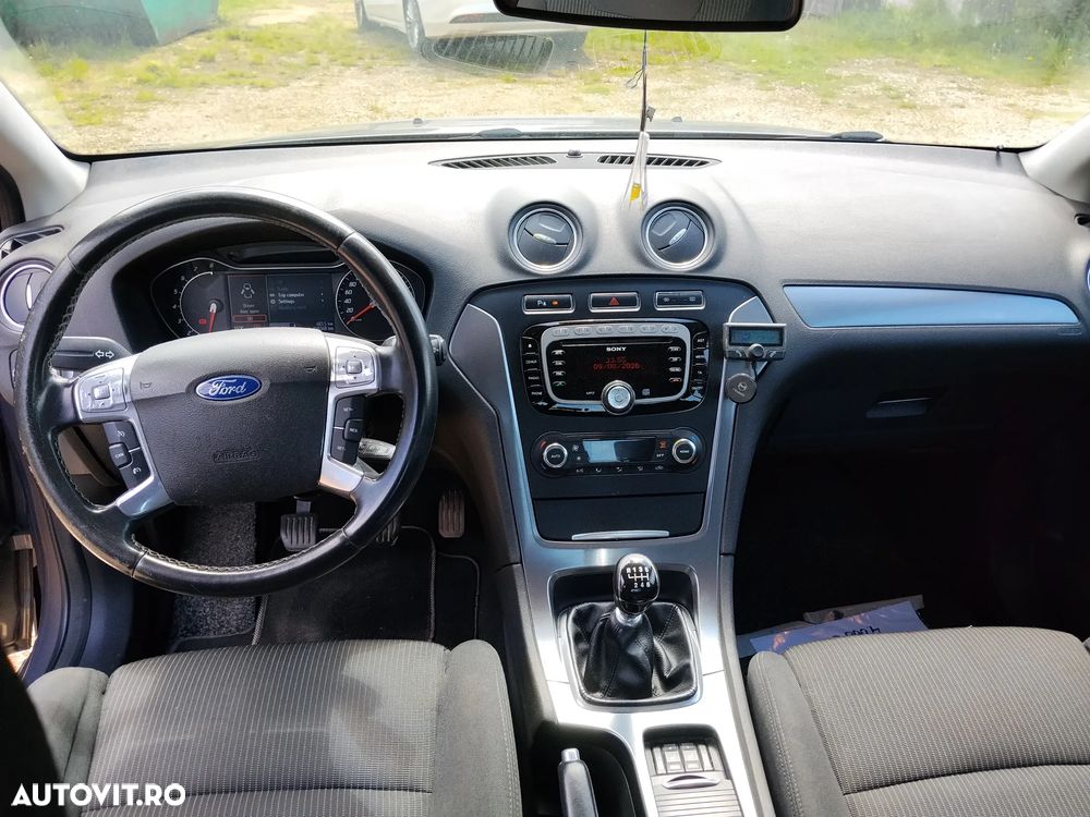Ford Mondeo 1.6 SCTi EcoBoost Titanium - 2