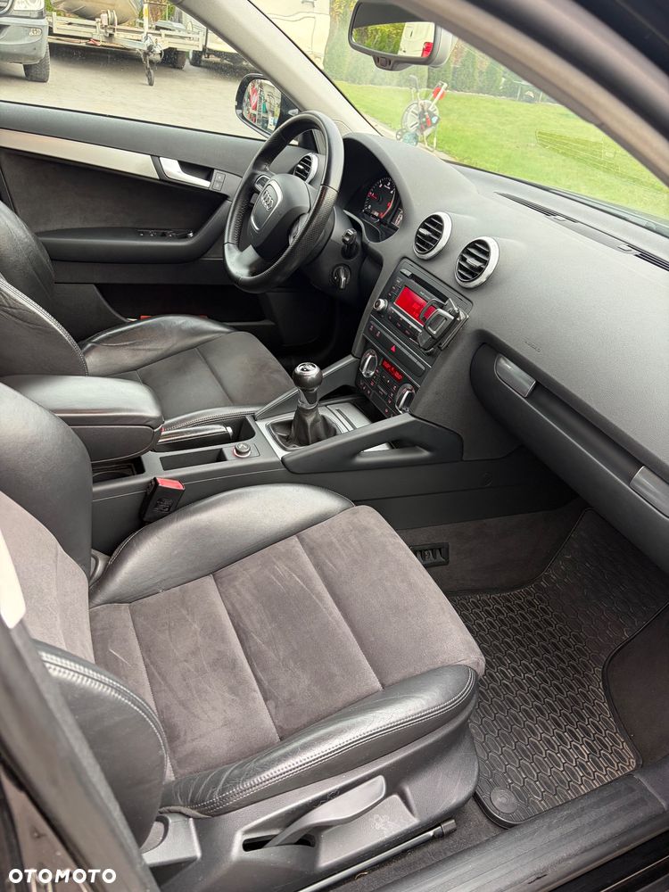 Audi A3 Sportback 2012 photo 5