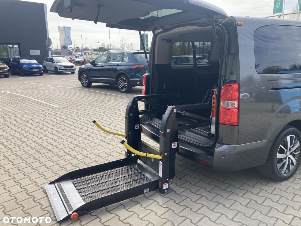 Toyota Proace Verso - 26