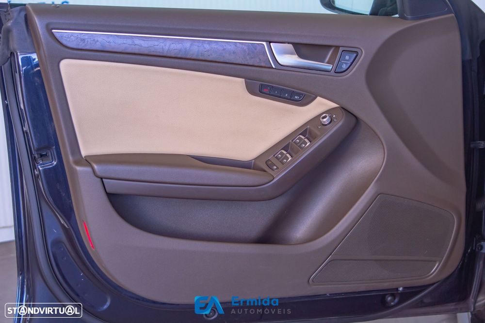 Audi A5 2.0 TDI Multitronic S-line - 24