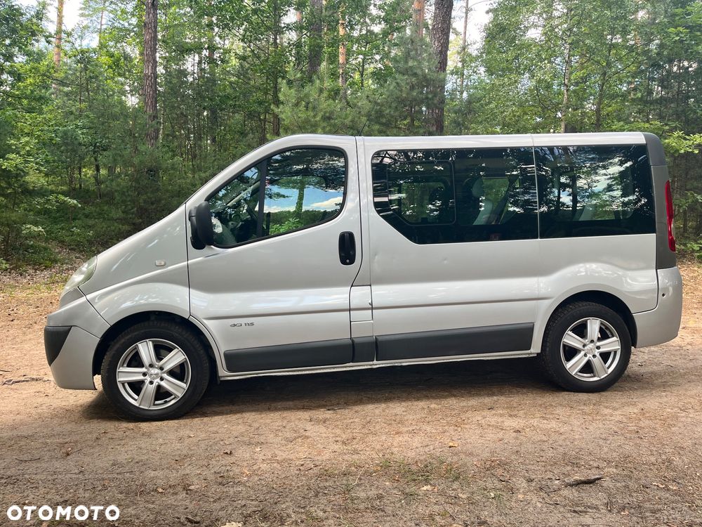 Renault Trafic L1H1 Passenger Lux - 1