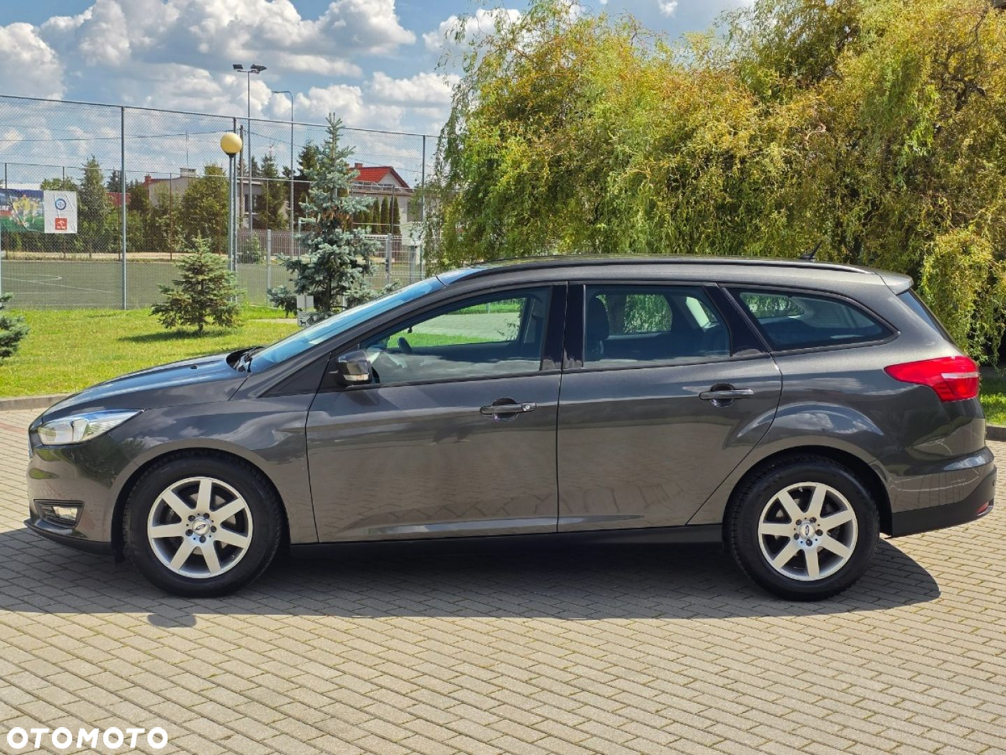 Ford Focus - 34