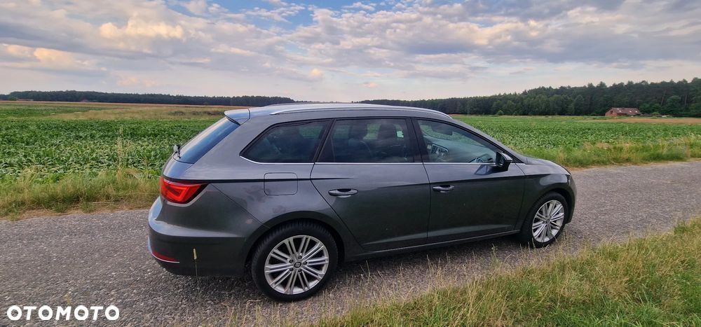 Seat Leon 2.0 TDI Xcellence S&S DSG - 4