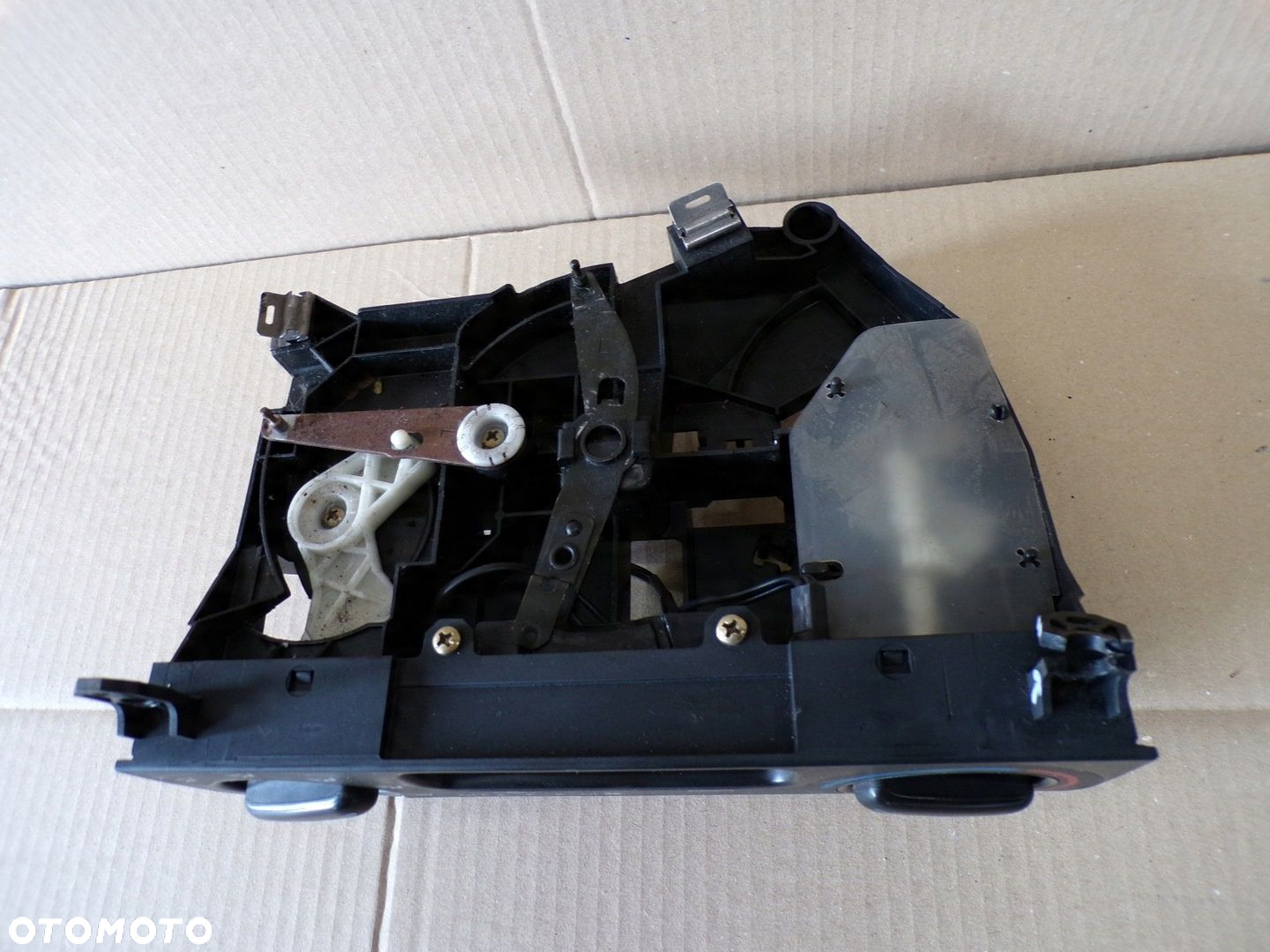 TOYOTA CARINA E T19 PANEL STEROWANIA NAWIEWU - 5