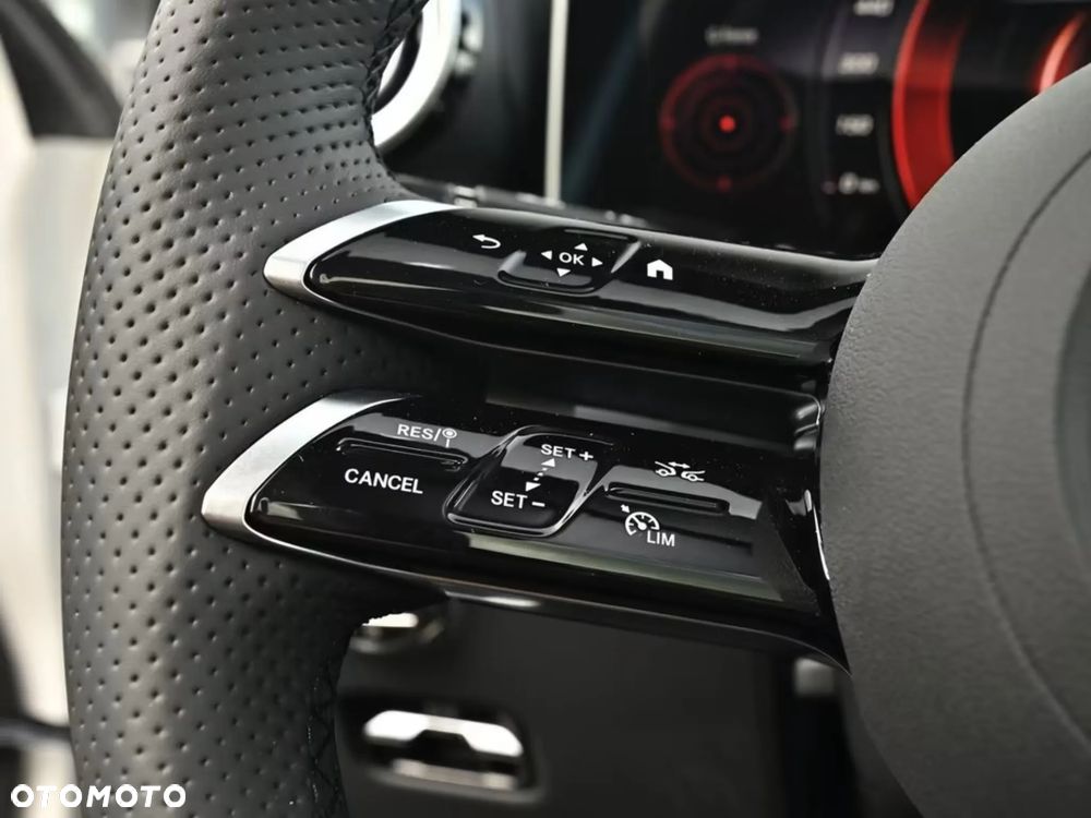 Mercedes-Benz GLC 220 d mHEV 4-Matic AMG Line - 18