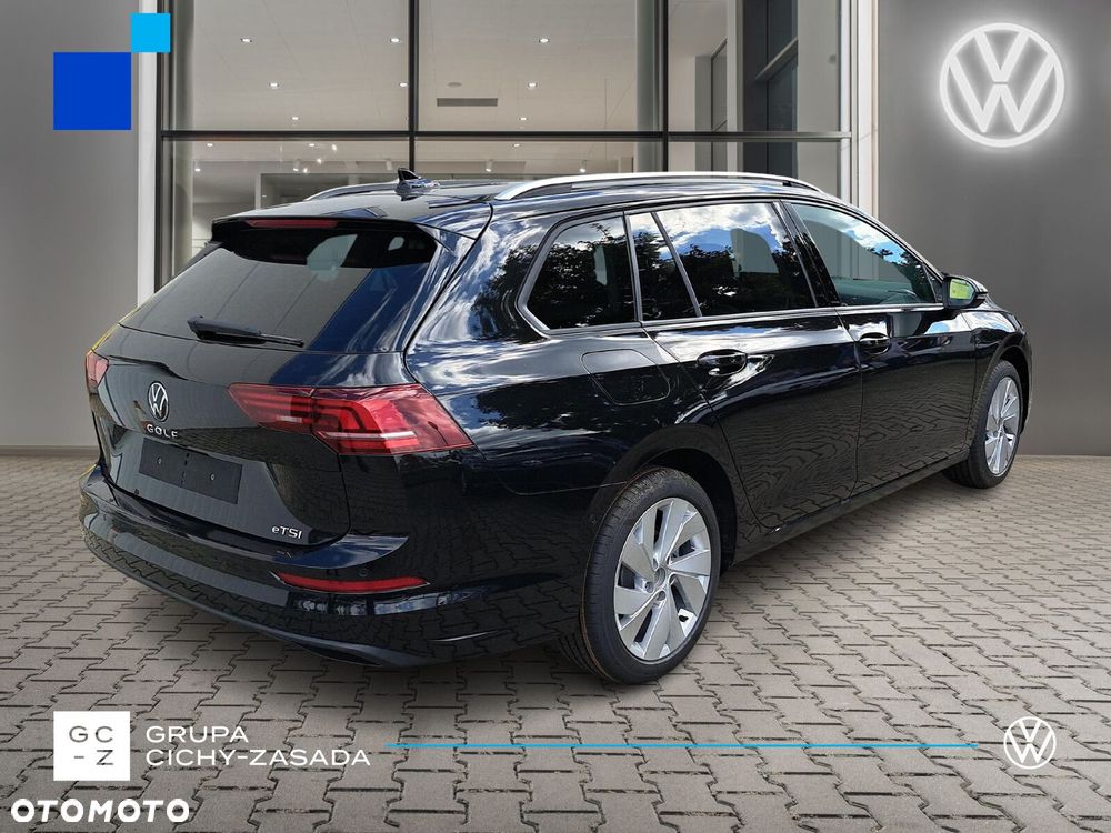 Volkswagen Golf - 5