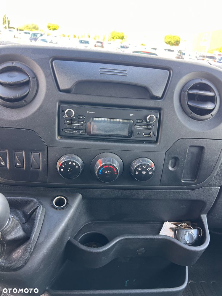 Renault Master - 22