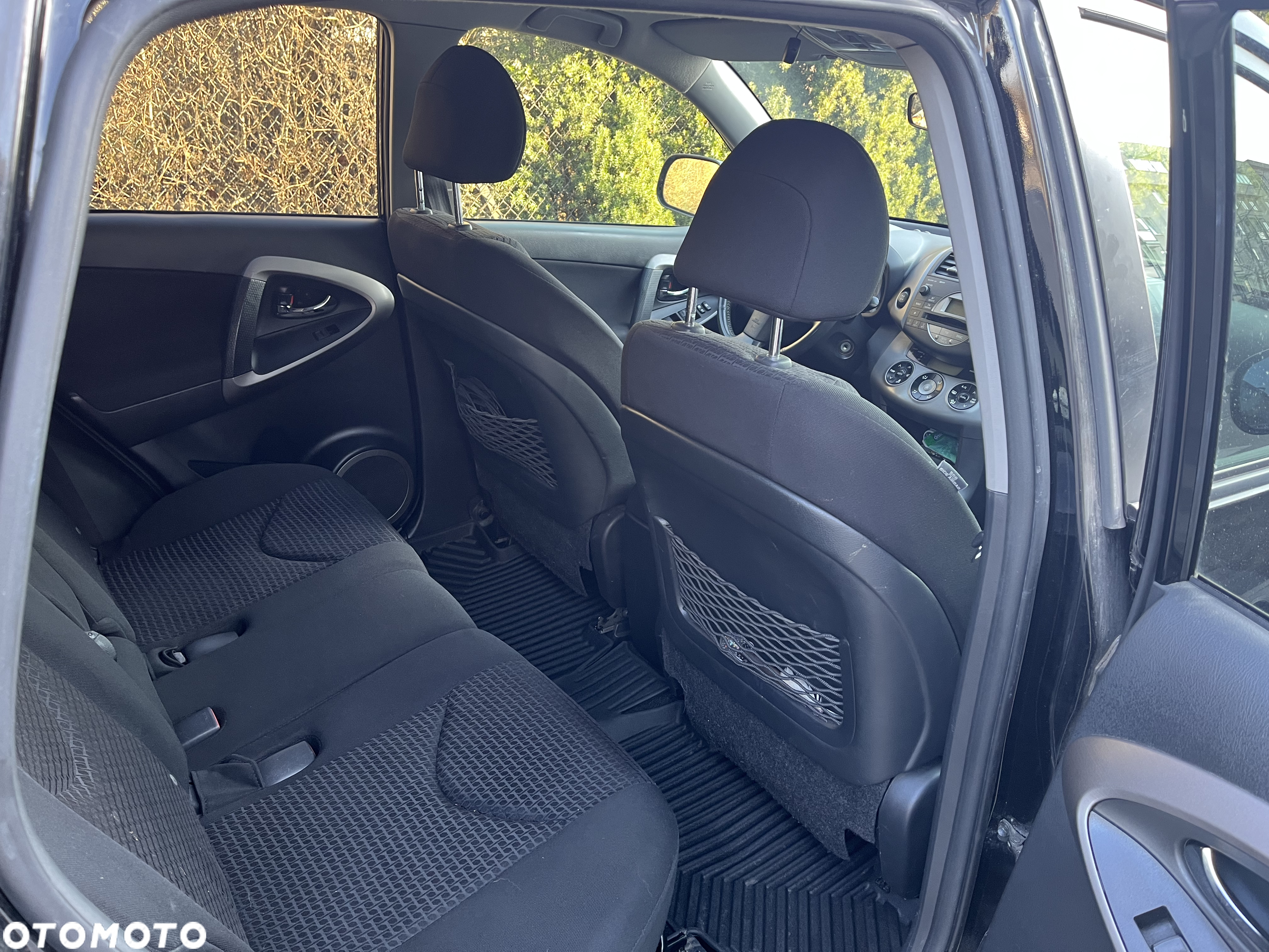 Toyota RAV4 2.2 D-4D Sol - 16