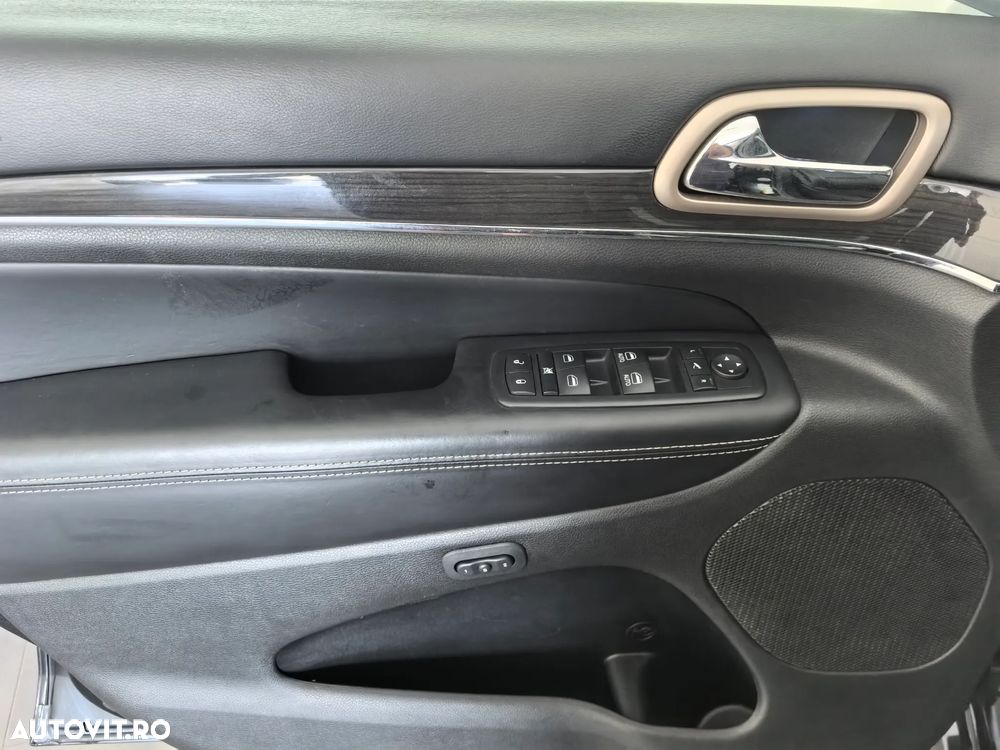 Jeep Grand Cherokee 3.0 TD AT Overland - 9