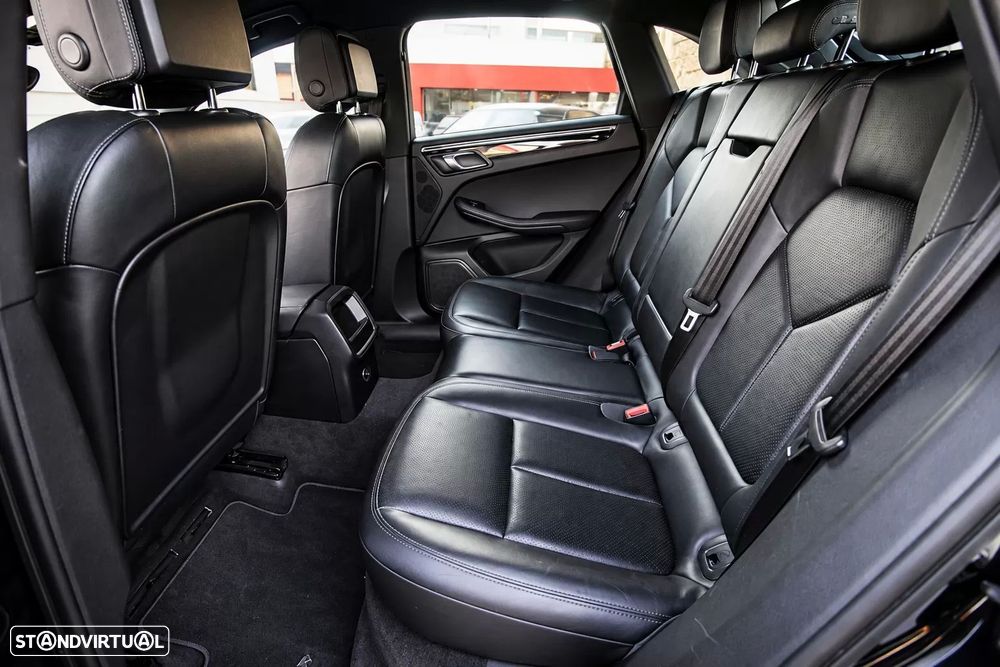 Porsche Macan S - 17
