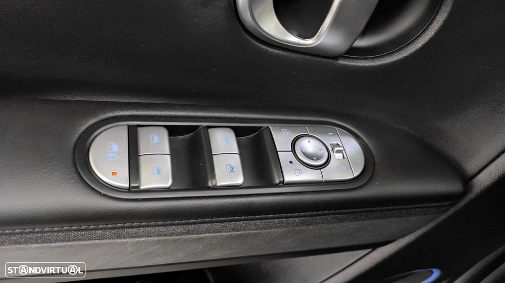 Hyundai Ioniq 5 73 kWh Vanguard+Plug&Power+Tejadilho Solar+AFH - 30