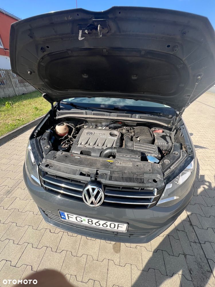 Volkswagen Sharan 2.0 TDI DPF BlueMotion Comfortline - 11