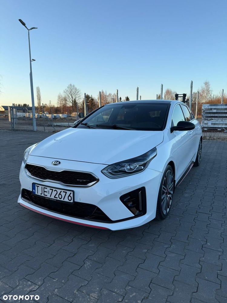 Kia ProCeed - 4