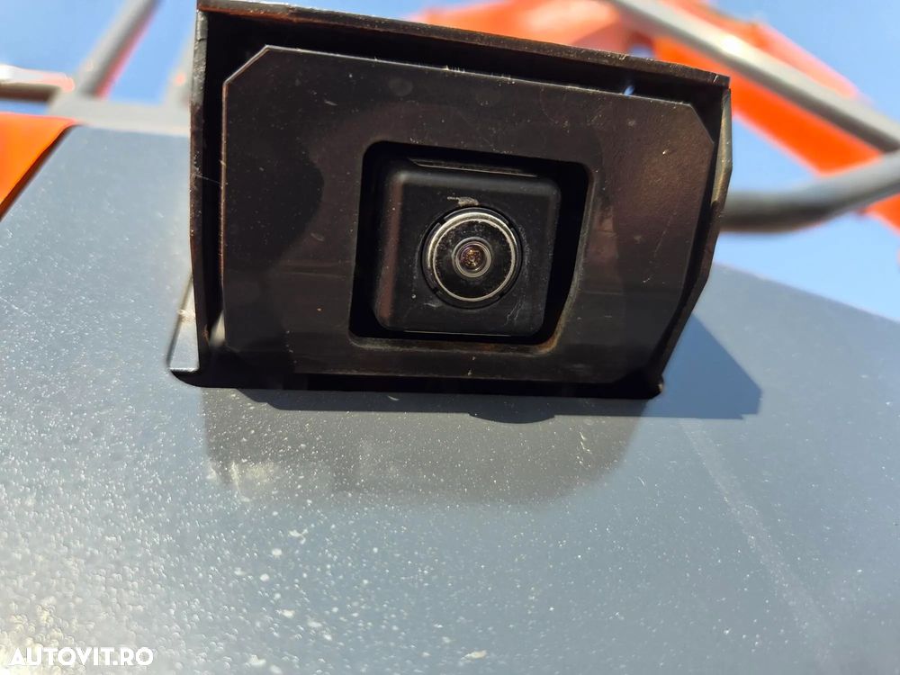 Hitachi ZX250LC-6, 2020, 4.294h, 28t, cupa NOUA 1,55mc, lant 95% bun doar 136h mars, Consum mediu 11l/h, 3 pompe hidr HITACHI, produs in JAPOANIA, inst picon pe brate, camera spate si laterale, Ad sapare 7,5m, posibil leasing, CA NOU-PROMOTIE 106.900 Eur - 26