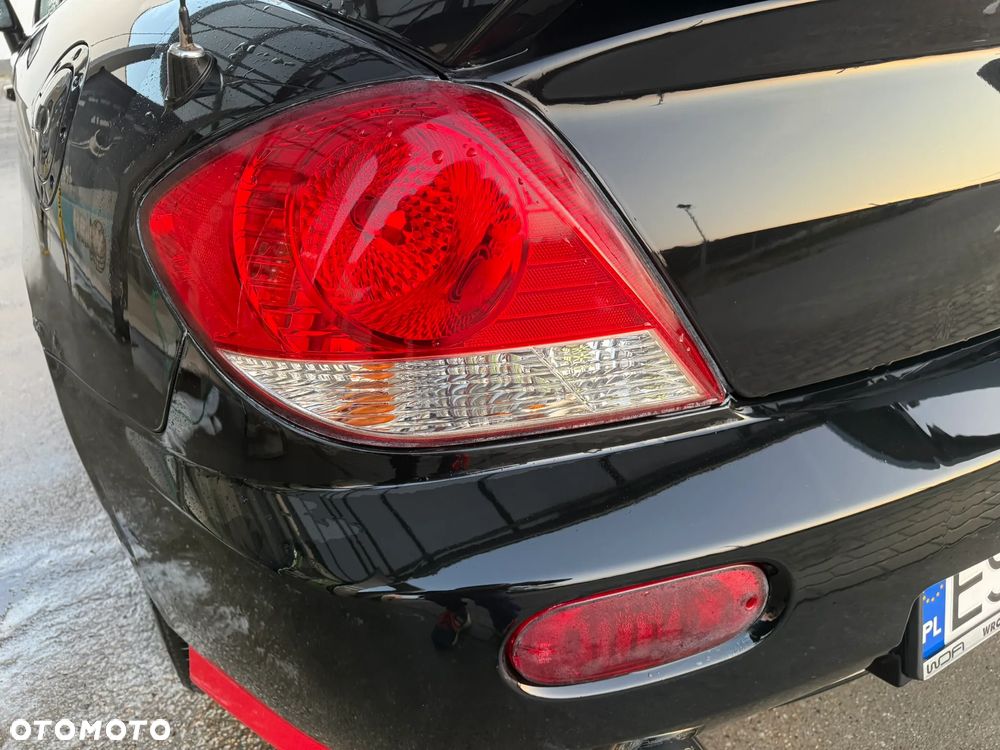 Hyundai Coupe 2.0 Middle - 11