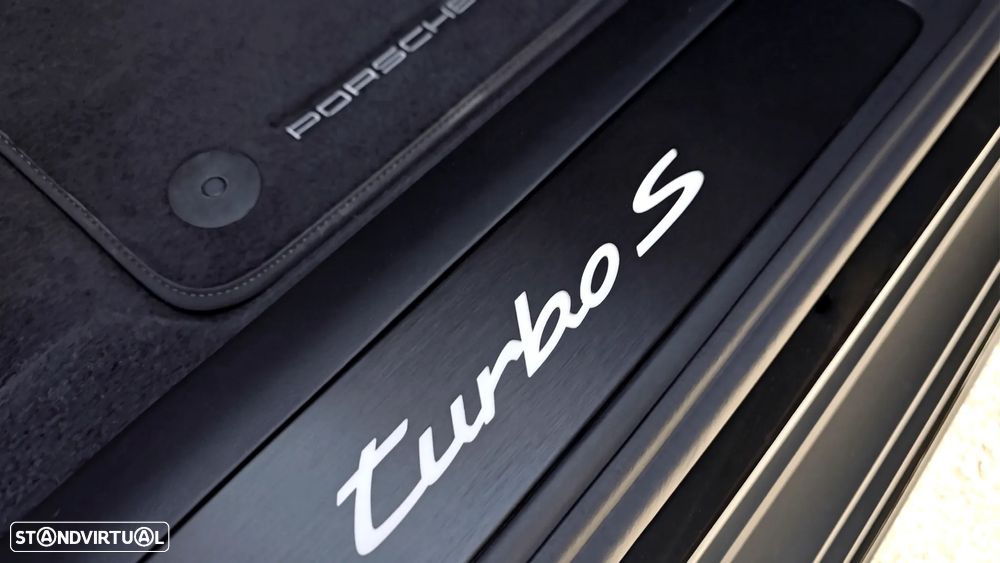 Porsche Panamera Turbo S E-Hybrid - 33