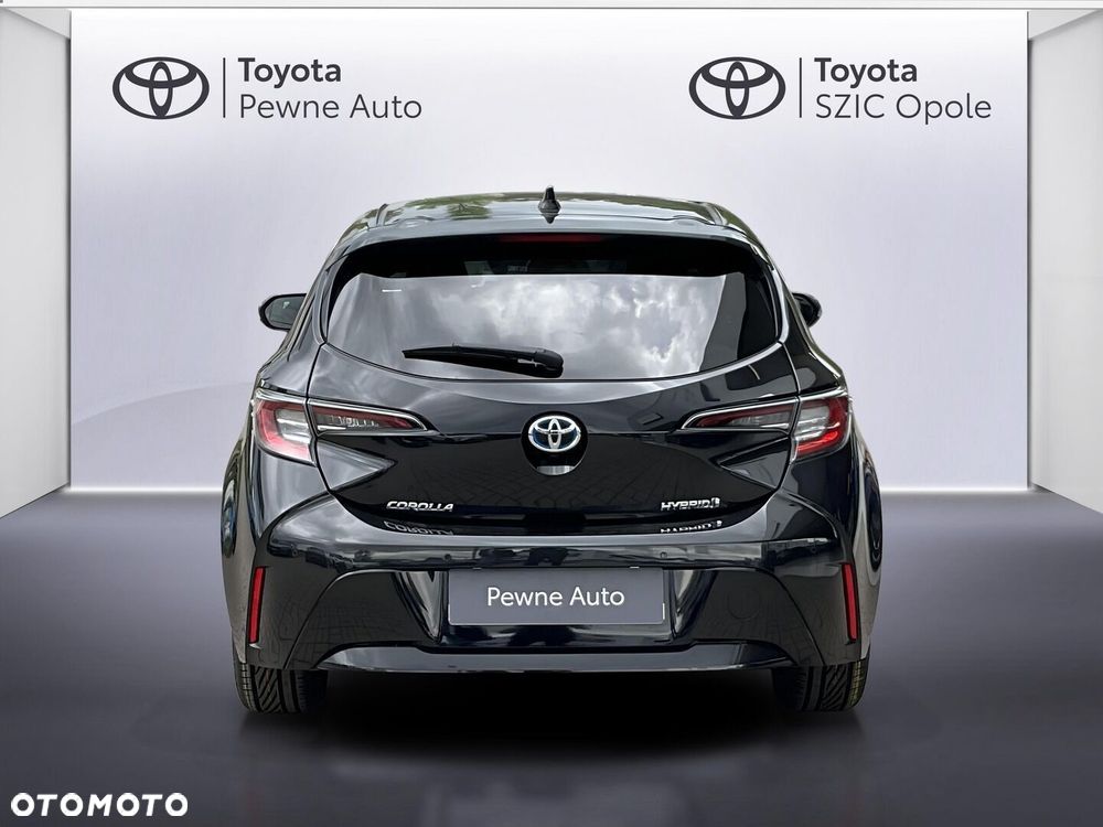 Toyota Corolla - 4