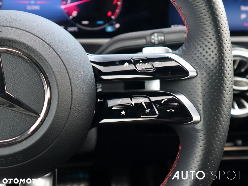 Mercedes-Benz CLA 200 AMG Line 7G-DCT - 19