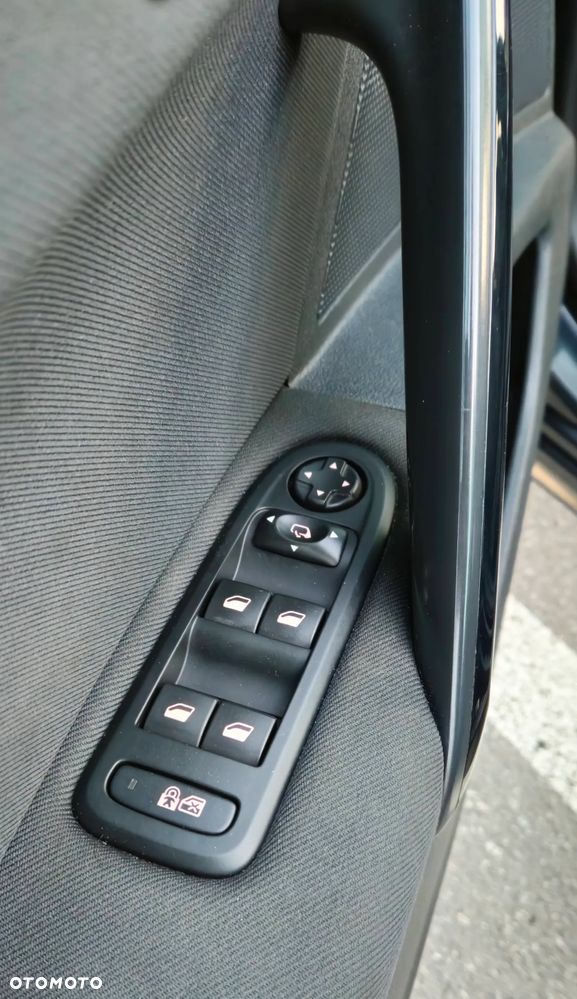 Peugeot 508 SW BlueHDi FAP 180 Automatik Stop&Start Allure - 35
