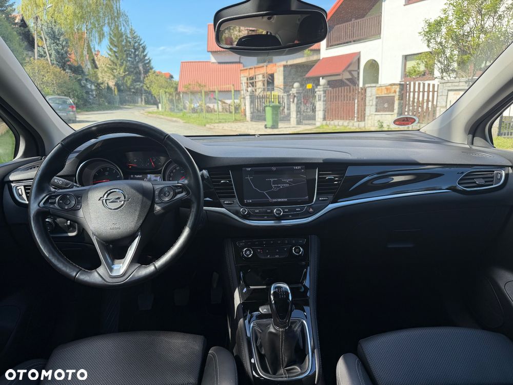 Opel Astra 1.4 Turbo Innovation - 25