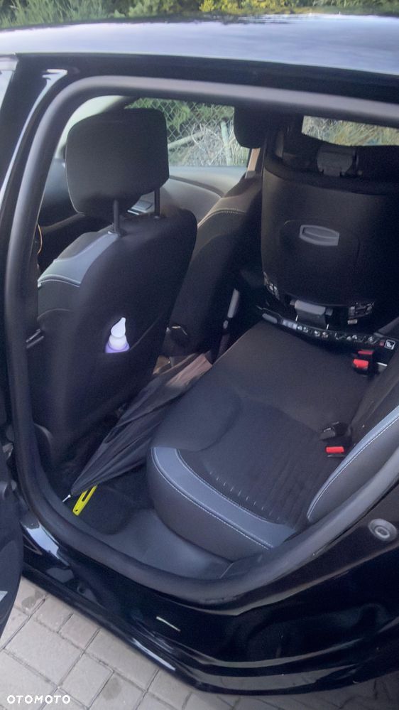 Renault Clio 1.5 dCi Energy Intens - 8