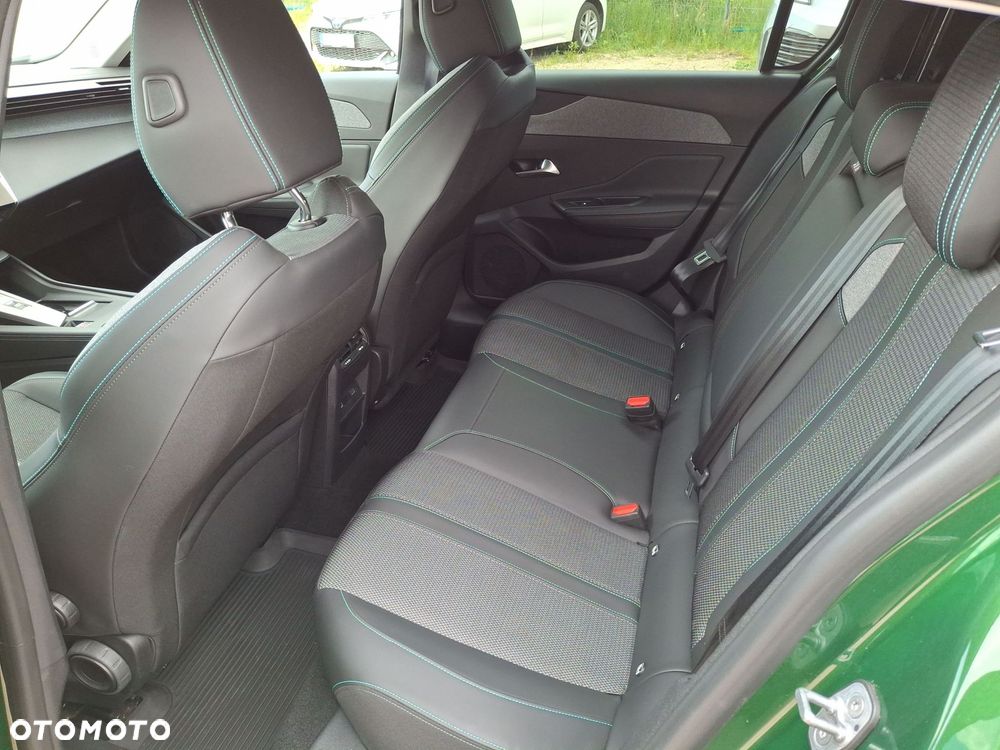 Peugeot 308 - 10