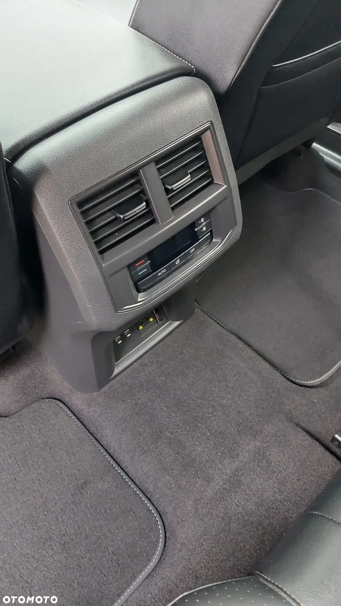 Volkswagen Atlas - 11