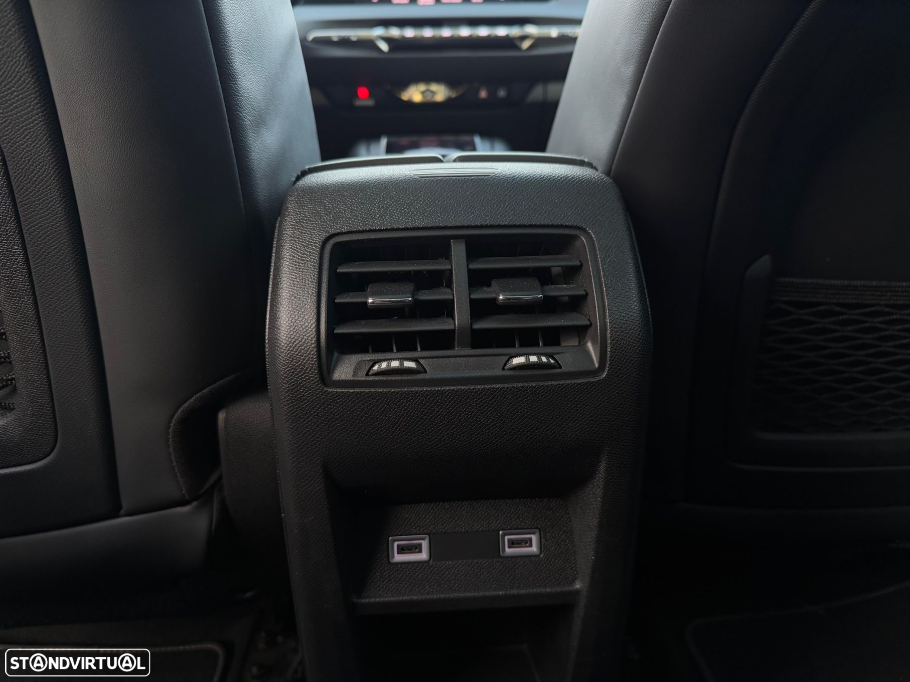DS DS4 E-TENSE 225 ETOILE+Nappa - 24