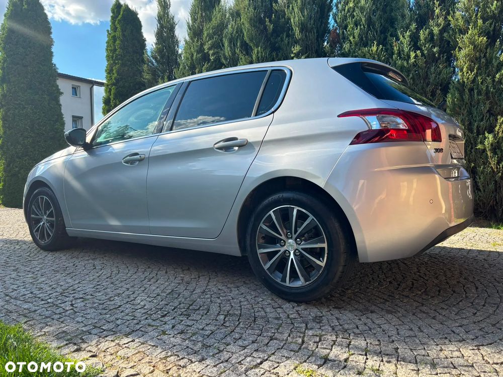 Peugeot 308 PureTech 130 Stop & Start Allure - 4