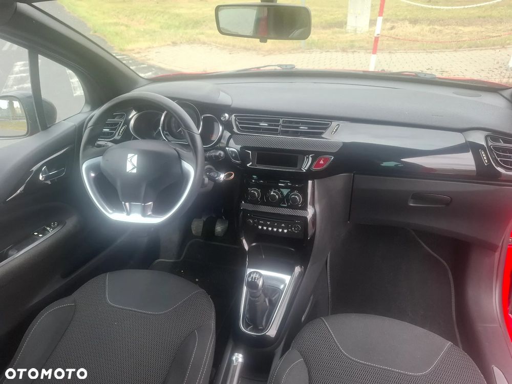 Citroën DS3 1.6 VTi SoChic - 15