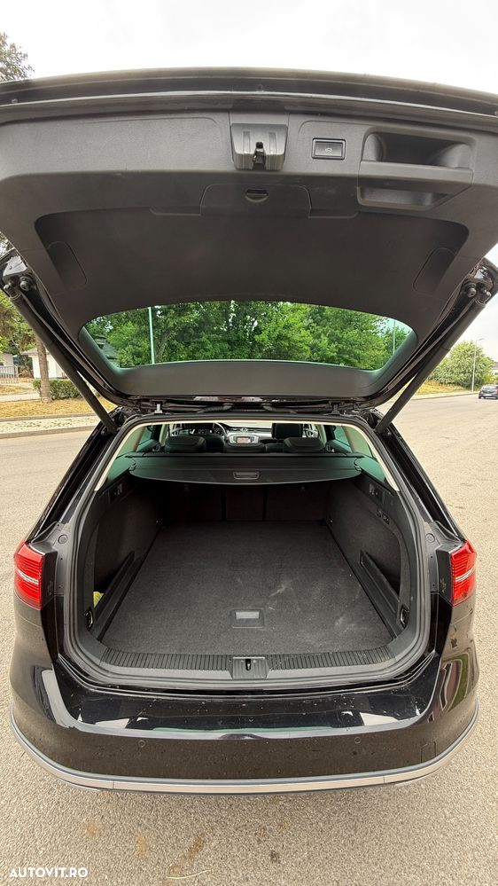 Volkswagen Passat Alltrack - 17