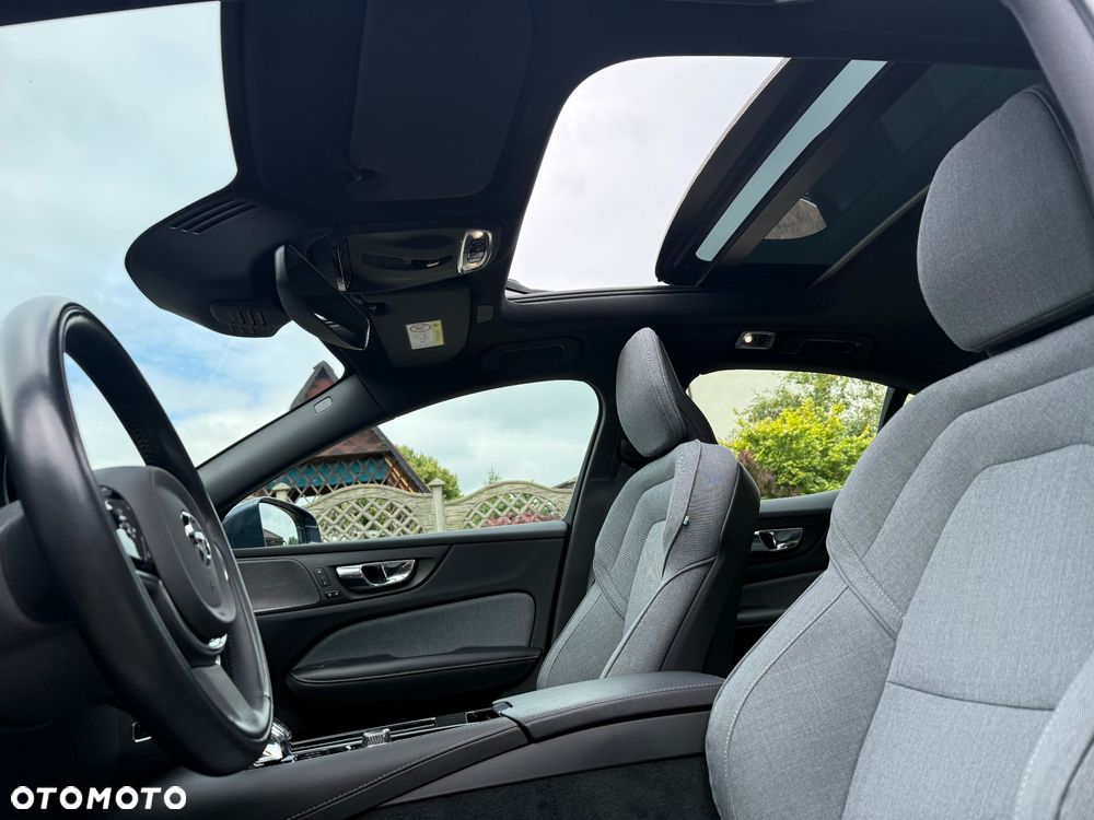 Volvo S60 - 32