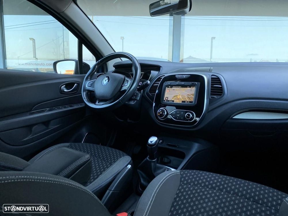 Renault Captur 0.9 TCE Exclusive - 17