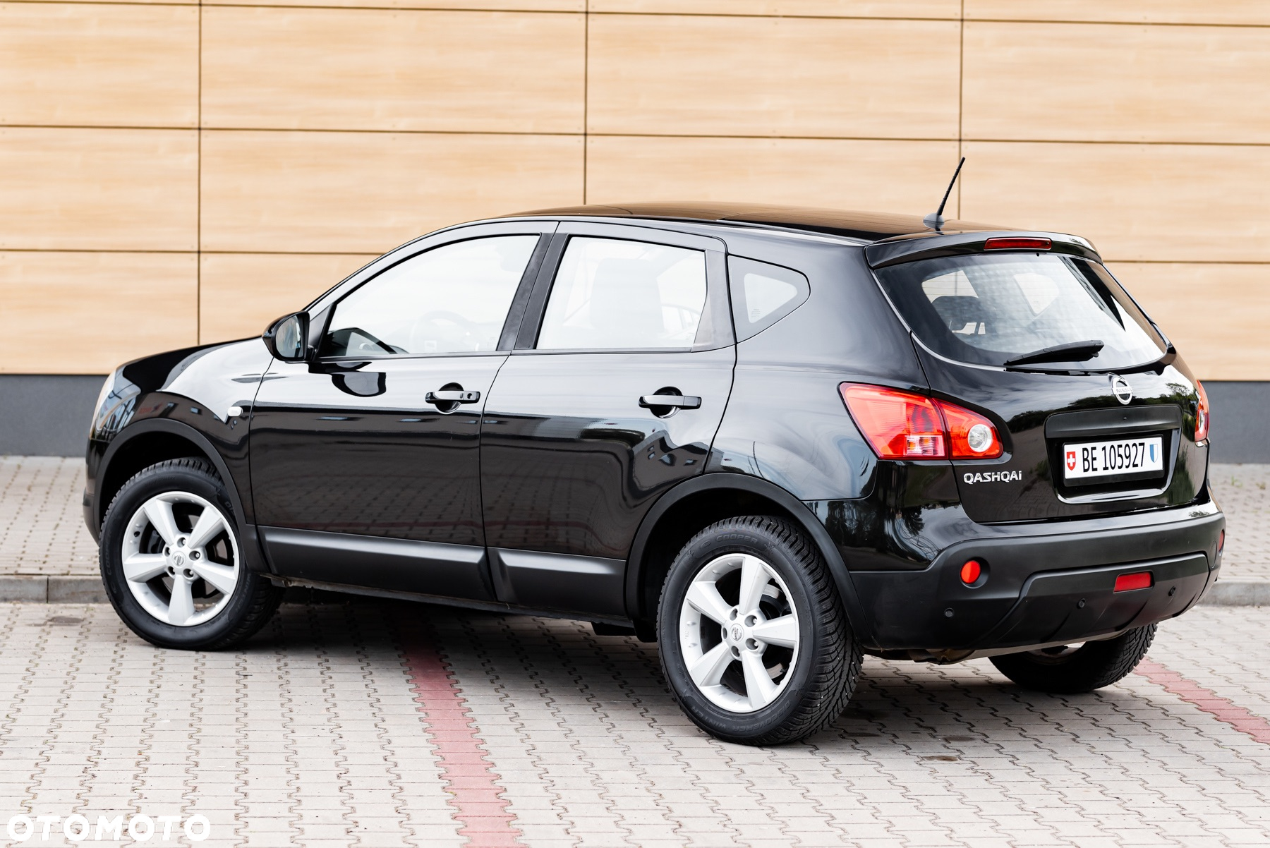 Nissan Qashqai 2.0 4x4 Tekna Premium - 3
