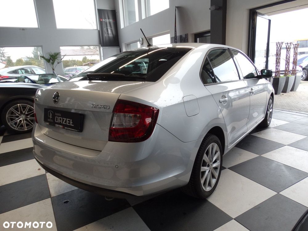 Skoda RAPID - 8