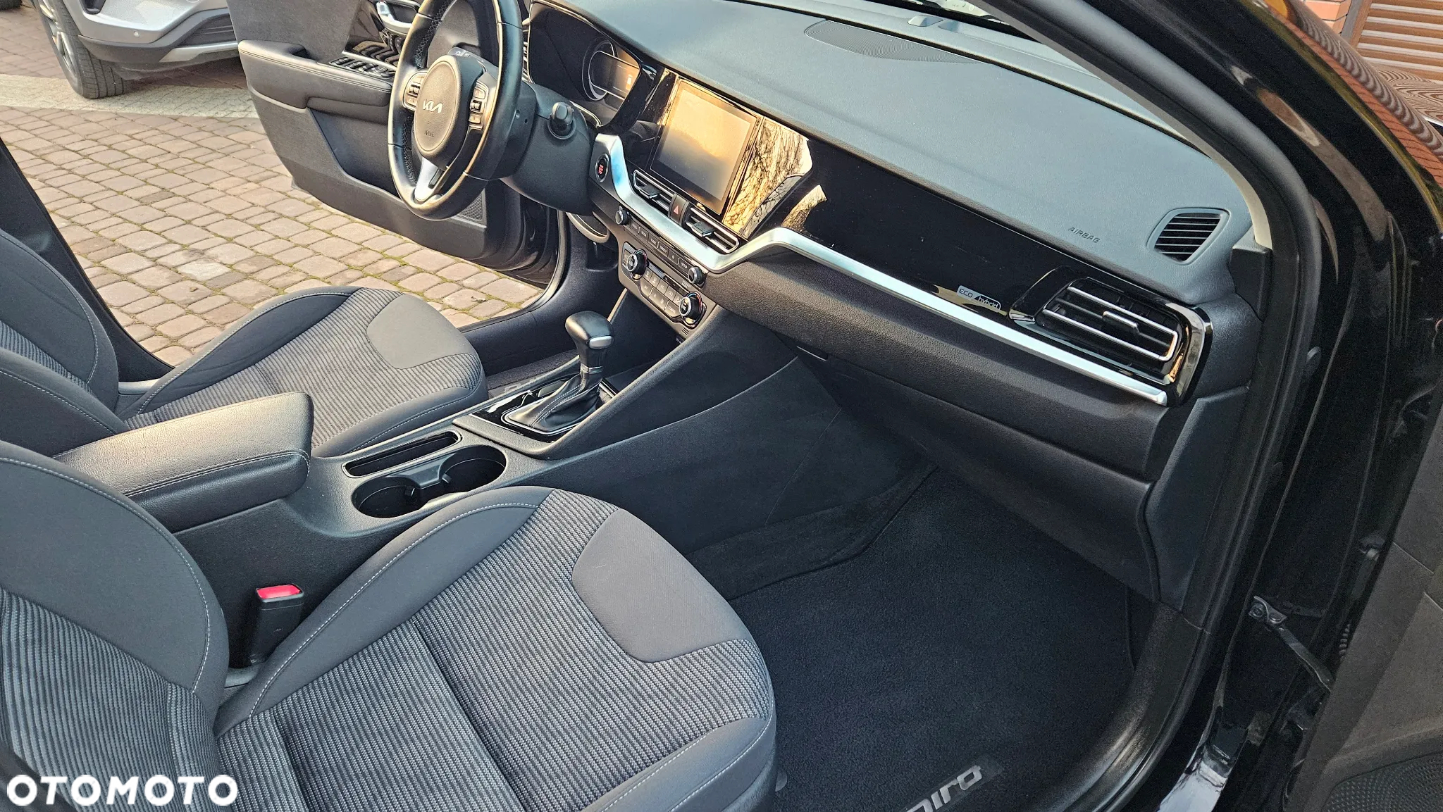 Kia Niro - 26