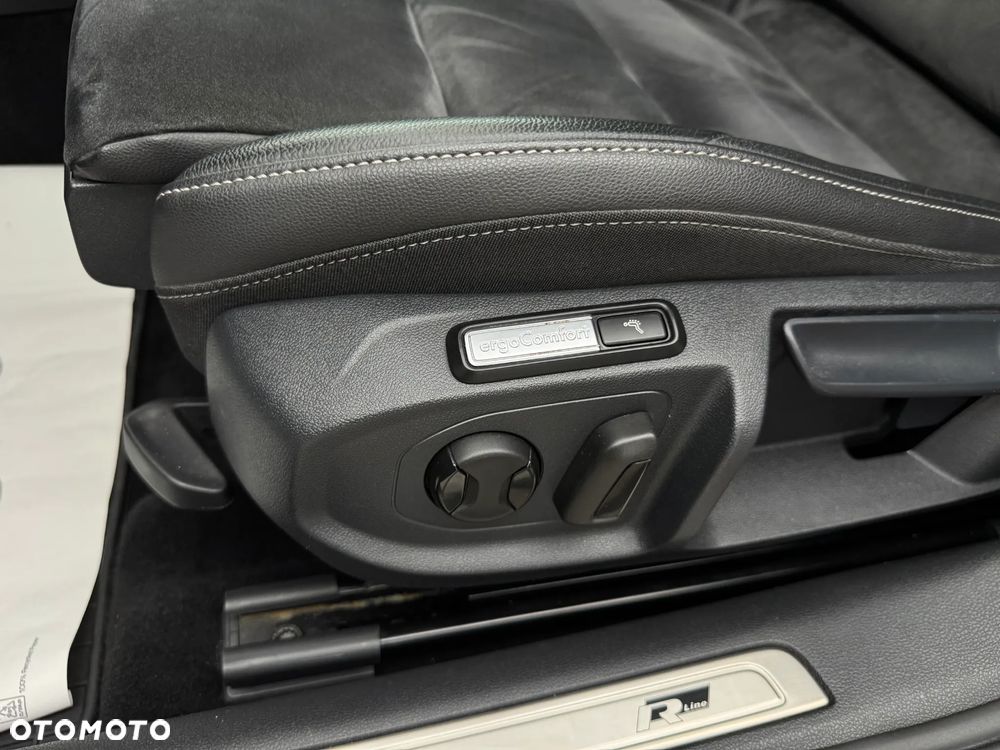 Volkswagen Arteon 2.0 TSI DSG R-Line - 33