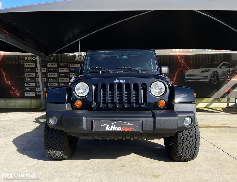 Jeep Wrangler Unlimited 2.8 CRD DPF Auto Sahara - 3