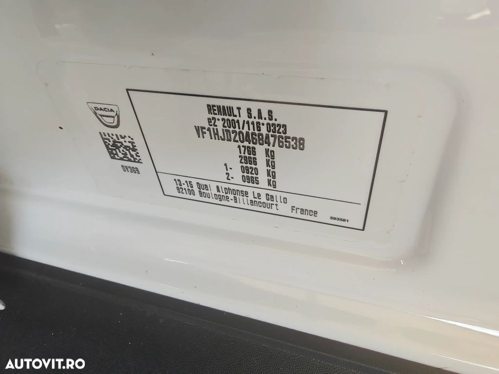 Dacia Duster TCe 100 Essential - 5
