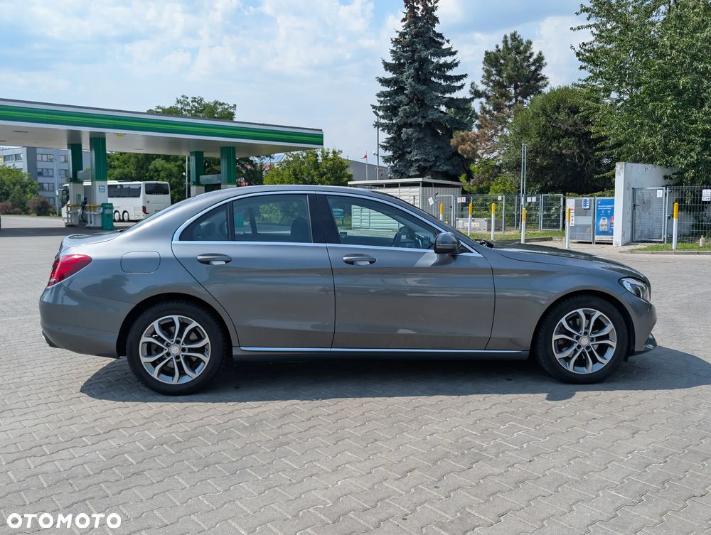 Mercedes-Benz Klasa C 200 4-Matic 7G-TRONIC - 7