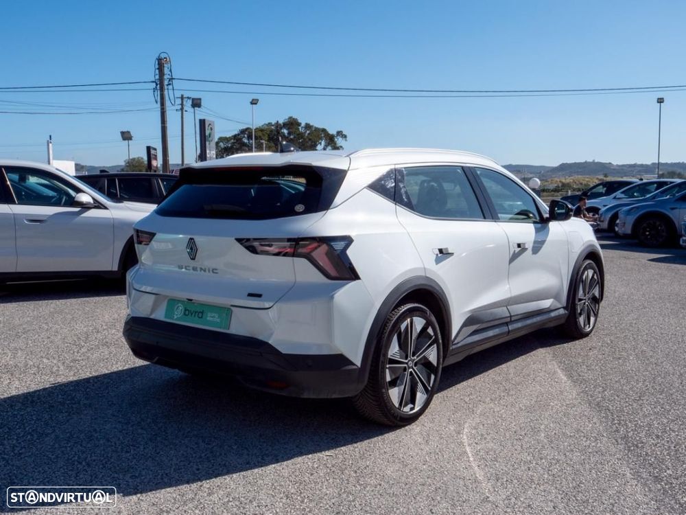 Renault Scénic E-Tech 60 kWh Evolution - 16