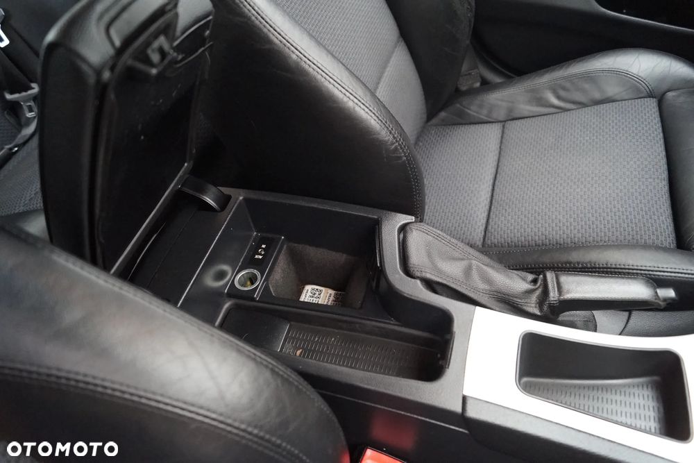 BMW Seria 3 325i - 19