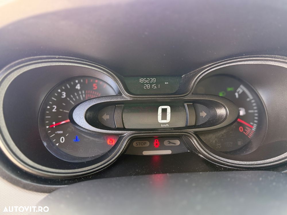 Renault Trafic Combi L1H1 8+1 Authentique - 11