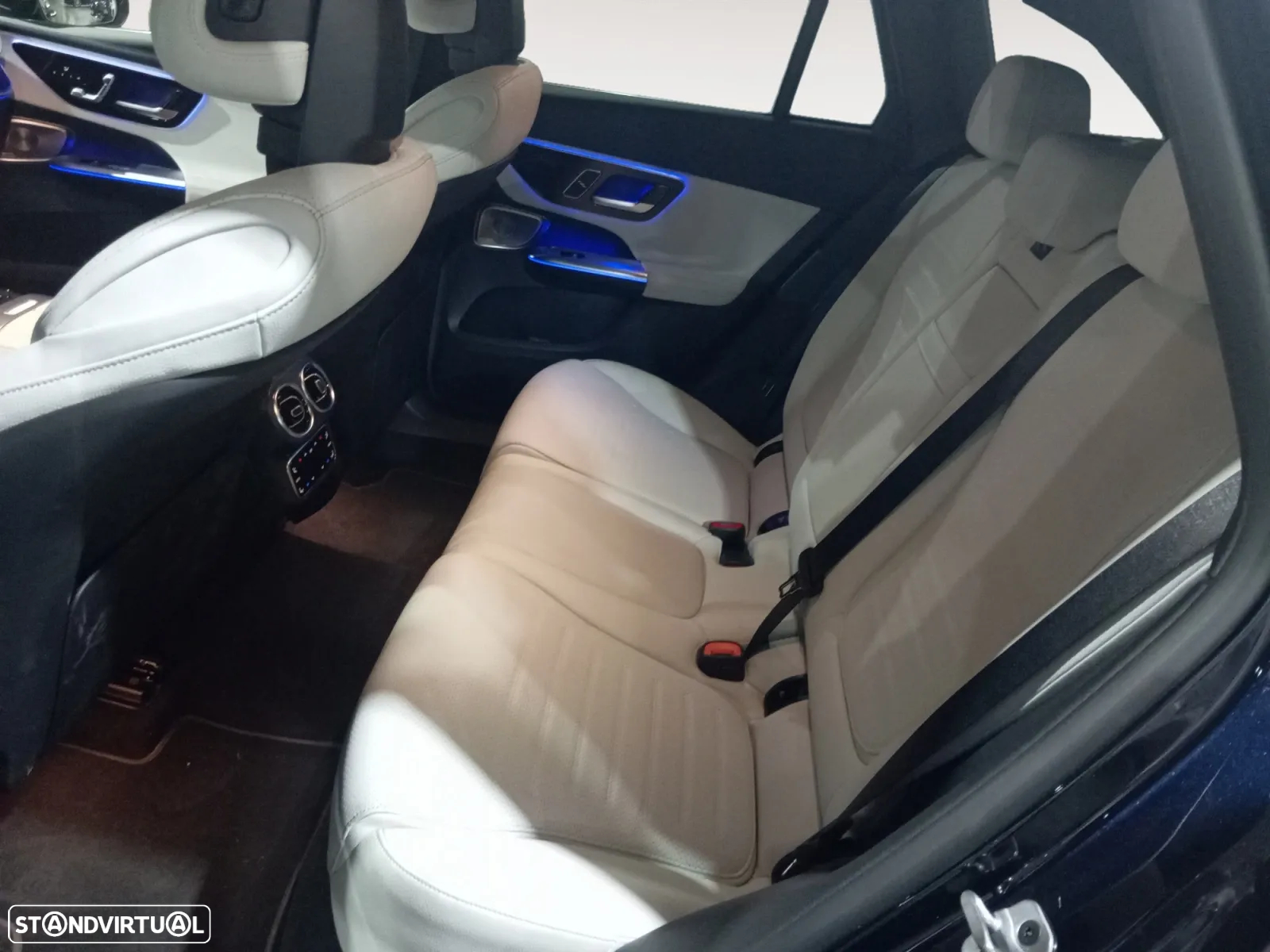 Mercedes-Benz GLC 300 de 4Matic - 15